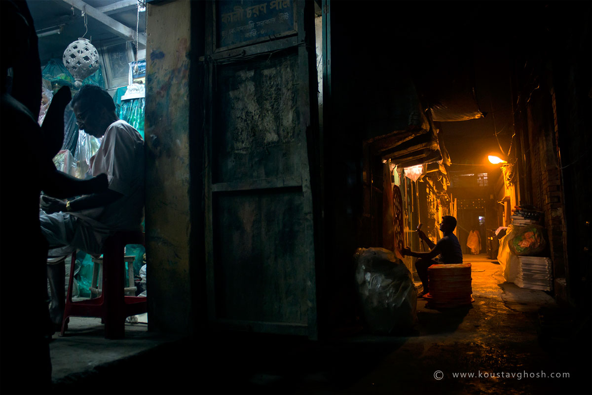 People working in narrow lanes of Kumartuli Image